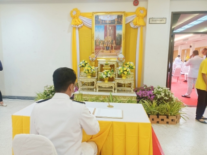 ไฟล์แนบ กปภ.สาขาประจวบคีรีขันธ์ ร่วมพิธีทำบุญตักบาตรถวายเป็นพระราชกุศล ร่วมกิจกรรมปล่อยพันธ์สัตว์น้ำ ร่วมพิธีถวายเครื่องราชสักการะและวางพานพุ่ม พิธีถวายสัตย์ปฏิญาณเพื่อเป็นข้าราชการที่ดีและพลังของแผ่นดินฯ เเละพิธีจุดเทียนถวายพระพรชัยมงคล เนื่องในโอกาสวันเฉลิมพระชนมพรรษา 28 กรกฎาคม 2566 