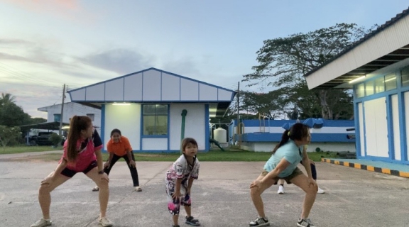 ไฟล์แนบ การประปาส่วนภูมิภาคสาขาไชยา จัดกิจกรรม ออกกำลังกาย เต้นแอโรบิก เพื่อเสริมสร้างสุขภาพพลานัยที่ดีแก่พนักงาน