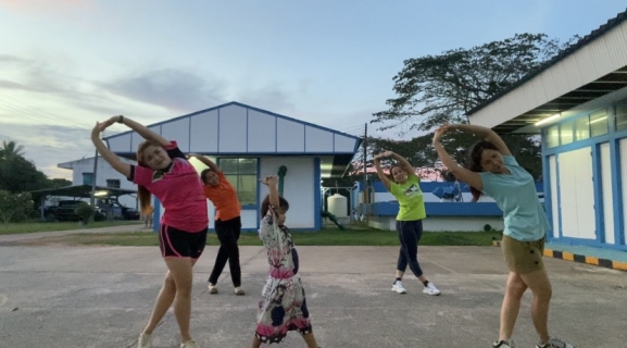 ไฟล์แนบ การประปาส่วนภูมิภาคสาขาไชยา จัดกิจกรรม ออกกำลังกาย เต้นแอโรบิก เพื่อเสริมสร้างสุขภาพพลานัยที่ดีแก่พนักงาน