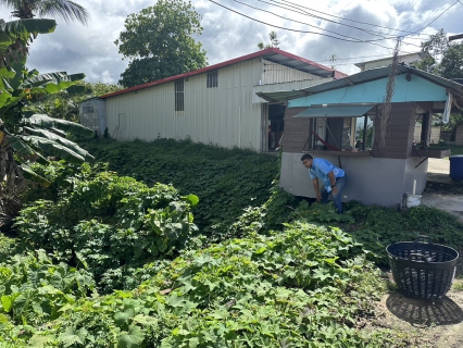 ไฟล์แนบ กปภ.สาขากระบี่ ดำเนินงานตามแผนบริหารจัดการน้ำสูญเสียเชิงรุก เดินหน้าลงพื้นที่บริเวณวัดคลองม่วง ตำบลหนองทะเล อำเภอเมือง จังหวัดกระบี่ เดินเท้าหาท่อแตกรั่ว พร้อมซ่อมปิดจุด เพื่อลดการเกิดน้ำสูญเสีย 