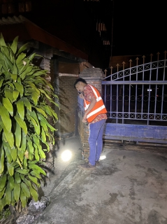 ไฟล์แนบ กปภ.สาขากำแพงเพชร รวมทีมหาท่อแตกรั่ว เน้น ! ซ่อมเร็วลดน้ำสูญเสีย