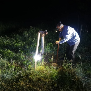 ไฟล์แนบ กปภ.สาขาปากพนัง ลงพื้นที่เดินสำรวจหาท่อแตก/ท่อรั่ว จากการทำ step test ในพื้นที่ DM-03-02-01 ตามแผนลดน้ำสูญเสีย บริเวณพื้นที่ด่านภาษี อ.ปากพนัง จ.นครศรีธรรมราช    