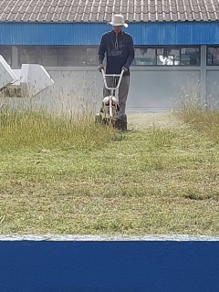 ไฟล์แนบ กปภ.สาขาด่านช้าง จัดกิจกรรมปรับปรุงภูมิทัศน์ ตัดหญ้าทำความสะอาดบริเวณสถานีผลิตน้ำตามแผนปฏิบัติงาน 