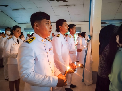 ไฟล์แนบ วันที่ 12 สิงหาคม 2566 การประปาส่วนภูมิภาคสาขาตะกั่วป่า ร่วมกิจกรรมพิธีถวายเครื่องราชสักการะ วางพานพุ่ม และพิธีจุดเทียนถวายพระพรชัยมงคลสมเด็จพระนางเจ้าสิริกิติ์ พระบรมราชินีนาถ พระบรมราชชนนีพันปีหลวง เนื่องในโอกาสวันเฉลิมพระชนมพรรษา 