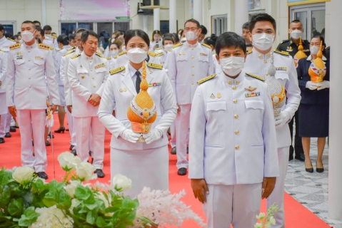 ไฟล์แนบ การประปาส่วนภูมิภาคสาขาท่าแซะ เข้าร่วมพิธีถวายราชสักการะและวางพานพุ่ม พร้อมจุดเทียนถวายพระพรชัยมงคล เนื่องในโอกาสวันเฉลิมพระชนมพรรษา สมเด็จพระนางเจ้าสิริกิติ์ พระบรมราชินีนาถ พระบรมราชชนนีพันปีหลวง