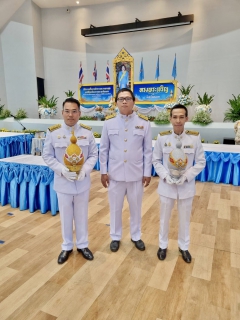 ไฟล์แนบ กปภ.สาขาสงขลา ร่วมพิธีถวายเครื่องราชสักการะและวางพานพุ่ม และพิธีจุดเทียนถวายพระพรชัยมงคล เฉลิมพระเกียรติ สมเด็จพระนางเจ้าสิริกิติ์ พระบรมราชินีนาถ พระบรมราชชนนีพันปีหลวง เนื่องในโอกาสมหามงคลเฉลิมพระชนมพรรษา 12 สิงหาคม 2566