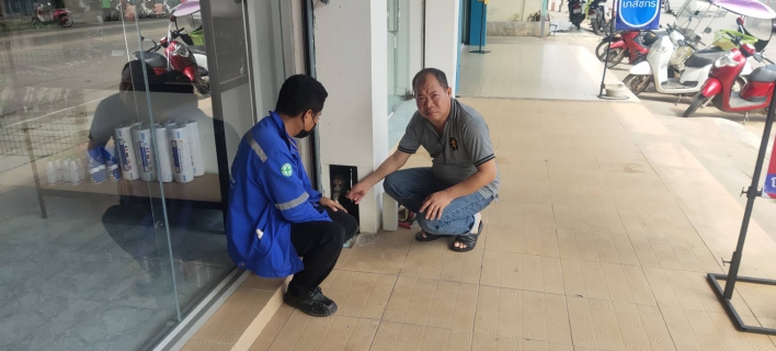 ไฟล์แนบ กปภ.สาขากำแพงเพชร ส่งมิสเตอร์ประปาแก้ปัญหามาตรวัดน้ำไม่หมุน ลูกค้าประทับใจรวดเร็วทันใจ
