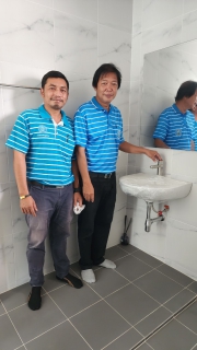 ไฟล์แนบ กปภ.สาขาอ้อมน้อย และกองระบบจำหน่าย กปภ.ข.3 เข้ามอบป้ายโครงการส่งเสริมสนับสนุนการใช้อุปกรณ์ประหยัดน้ำ ให้กับโครงการ EZZEN (ปิ่นเกล้า ศาลายา) และโครงการกรีนเฮ้าส์ทาวน์โฮม ไร่ขิง 32