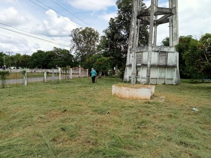 ไฟล์แนบ การประปาส่วนภูมิภาคสาขากาญจนดิษฐ์ จัดกิจกรรมพัฒนาปรับปรุงภูมิทัศน์และความสะอาดภายในสำนักงานดอนสัก หน่วยบริการดอนสัก กปภ.สาขากาญจนดิษฐ์  วันศุกร์ที่ 11 สิงหาคม 2566 การประปาส่วนภูมิภาคสาขากาญจนดิษฐ์ โดยนายสุรพงศ์ สมหวัง ผู้จัดการการประปาส่วนภูมิภาคสาขากาญจนดิษฐ์ มอบหมายพนักงานผลิตและเจ้าหน้าที่ในสังกัด ร่วมกิจกรรมบิ๊กคลีนนิ่งเดย์ "Big Cleaning Day" และพัฒนา สำนักงานดอนสัก ณ. สำนักงานดอนสัก เขตจำหน่ายน้ำดอนสัก หน่วยบริการดอนสัก การประปาส่วนภูมิภาคสาขากาญจนดิษฐ์ โดยร่วมกันทำความสะอาดและปรับปรุงภูมิทัศน์และความสะอาดภายในสำนักงาน ซึ่งนอกจากจะได้ความสะอาดเรียบร้อยและยังเป็นการส่งเสริมการทำงานเป็นทีมอีกด้วย