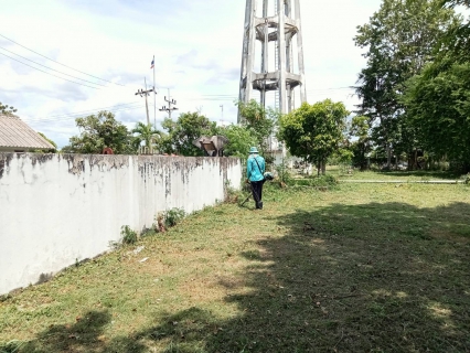 ไฟล์แนบ การประปาส่วนภูมิภาคสาขากาญจนดิษฐ์ จัดกิจกรรมพัฒนาปรับปรุงภูมิทัศน์และความสะอาดภายในสำนักงานดอนสัก หน่วยบริการดอนสัก กปภ.สาขากาญจนดิษฐ์  วันศุกร์ที่ 11 สิงหาคม 2566 การประปาส่วนภูมิภาคสาขากาญจนดิษฐ์ โดยนายสุรพงศ์ สมหวัง ผู้จัดการการประปาส่วนภูมิภาคสาขากาญจนดิษฐ์ มอบหมายพนักงานผลิตและเจ้าหน้าที่ในสังกัด ร่วมกิจกรรมบิ๊กคลีนนิ่งเดย์ "Big Cleaning Day" และพัฒนา สำนักงานดอนสัก ณ. สำนักงานดอนสัก เขตจำหน่ายน้ำดอนสัก หน่วยบริการดอนสัก การประปาส่วนภูมิภาคสาขากาญจนดิษฐ์ โดยร่วมกันทำความสะอาดและปรับปรุงภูมิทัศน์และความสะอาดภายในสำนักงาน ซึ่งนอกจากจะได้ความสะอาดเรียบร้อยและยังเป็นการส่งเสริมการทำงานเป็นทีมอีกด้วย