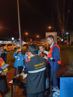 ไฟล์แนบ นายสุรชัย เชื้อแพ่ง รองผู้ว่าการ (ปฏิบัติการ 5) นายประทีป กุศลวัฒนะ ผู้อำนวยการการประปาส่วนภูมิภาคเขต 4 พร้อมด้วยสภาพัฒนาการเศรษฐกิจและสังคมแห่งชาติ&#8203; ร่วมลงพื้นที่ทำ Step test ค้นหาท่อแตกท่อรั่วบริเวณพื้นที่ DMA-19