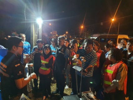 ไฟล์แนบ นายสุรชัย เชื้อแพ่ง รองผู้ว่าการ (ปฏิบัติการ 5) นายประทีป กุศลวัฒนะ ผู้อำนวยการการประปาส่วนภูมิภาคเขต 4 พร้อมด้วยสภาพัฒนาการเศรษฐกิจและสังคมแห่งชาติ&#8203; ร่วมลงพื้นที่ทำ Step test ค้นหาท่อแตกท่อรั่วบริเวณพื้นที่ DMA-19