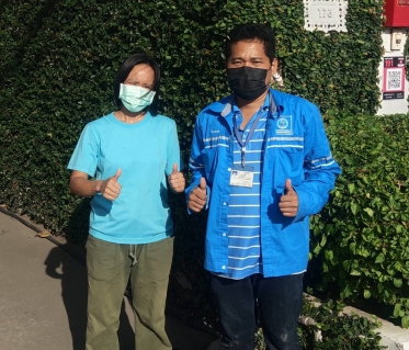 ไฟล์แนบ กปภ.สาขากำแพงเพชร ส่งมิสเตอร์ประปาตรวจสอบประตูน้ำรั่ว สร้างรอยยิ้มให้ลูกค้า