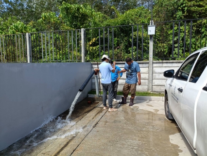 ไฟล์แนบ กปภ.สาขาภูเก็ต ร่วมกับ บริษัท เอเชีย อินฟราสตรักเชอร์ แมเนจเม้นท์ (ประเทศไทย) จำกัด (โครงการจัดการลดน้ำสูญเสีย) ดำเนินการวัดแรงดันน้ำประปา ระบายตะกอน และตรวจสอบคุณภาพน้ำ ในพื้นที่ บริเวณหมู่บ้านสิริ เพลส แอร์พอร์ต