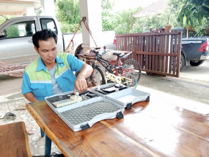 ไฟล์แนบ การประปาส่วนภูมิภาคสาขาอ่าวลึก ออกพื้นที่ตรวจสอบคุณภาพน้ำประปา ตรวจวัดค่าคลอรีน ค่าความขุ่นในน้ำประปา 