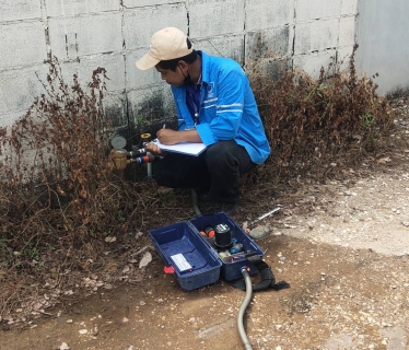 ไฟล์แนบ กปภ.สาขากำแพงเพชร ใช้ระบบติดตามาตรตรวจสอบมาตรที่มีแนวโน้มชำรุด พบ มาตรวัดน้ำเดินผิดปกติ เร่งเปลี่ยนทันที ! 