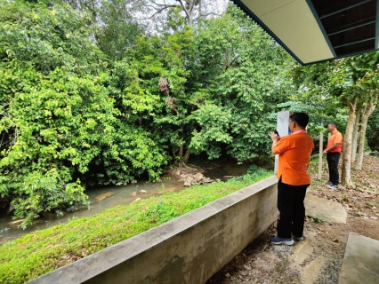ไฟล์แนบ การประปาส่วนภูมิภาคสาขากาญจนดิษฐ์ ดำเนินการสำรวจปริมาณน้ำดิบและตรวจสอบปริมาณน้ำดิบ เฝ้าระวังภัยแล้ง แล้งนี้ต้องผ่านไปได้ 