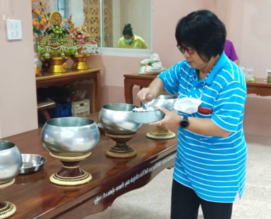 ไฟล์แนบ กปภ.สาขาขลุง เข้าร่วมกิจกรรมเข้าวัดทำบุญวันธรรมสวนะ (วันพระ) ณ วัดท่าสอน ตำบลบ่อ อำเภอขลุง จังหวัดจันทบุรี