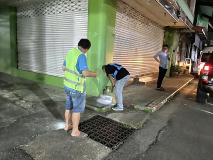 ไฟล์แนบ กปภ.สาขาขลุง ออกสำรวจหาท่อรั่วในพื้นที่ตามแผน MM01 สถานีผลิตน้ำขลุง จ่ายพื้นที่ขลุง บริเวณตลาดขลุง ต.ขลุง อ.ขลุง จ.จันทบุรี