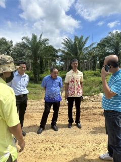 ไฟล์แนบ การประปาส่วนภูมิภาคสาขาชุมพร]ลงพื้นที่ตรวจสอบปริมาณน้ำ บริเวณประตูระบายน้ำปากคลองชุมพร-นาคราชพื่อวางแผนในการบริหารจัดการน้ำ