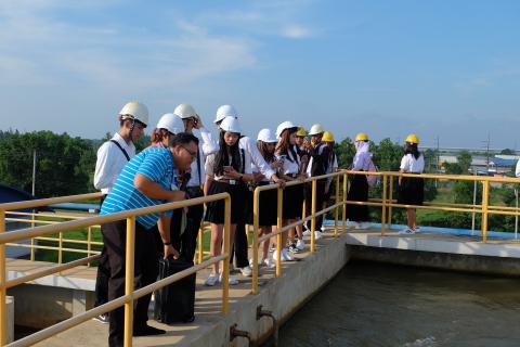 ไฟล์แนบ กปภ.สาขาสุราษฎร์ธานี (ชั้นพิเศษ) ต้อนรับนักศึกษาจากมหาวิทยาลัยวลัยลักษณ์ ในการศึกษาดูงานระบบผลิต ณ สถานีผลิตน้ำบ้านนาทราย