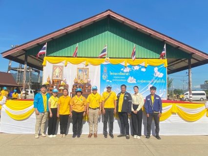 ไฟล์แนบ กปภ.สาขาขลุง เข้าร่วมกิจกรรมจิตอาสาเนื่องในวันคล้ายวันพระบรมราชสมภพ พระบาทสมเด็จพระบรมชนกาธิเบศรมหาภูมิพลอดุลยเดชมหาราช บรมนาถบพิตร วันชาติ และวันพ่อแห่งชาติ (พัฒนาฟื้นฟูและแก้ไขปัญหาคลองเวฬุ kick off ระยะที่ 1) พร้อมมอบน้ำดื่มตราสัญลักษณ์ กปภ. จำนวน 480 ขวด