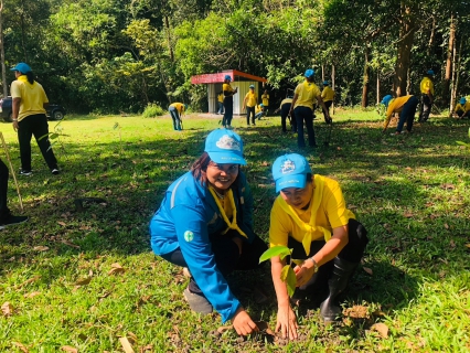ไฟล์แนบ การประปาส่วนภูมิภาคสาขากาญจนดิษฐ์ ร่วมกิจกรรมจิตอาสา เนื่องในวันคล้ายวันพระบรมราชสมภพพระบาทสมเด็จพระชนกาธิเบศร มหาภูมิพลอดุลยเดช มหาราชบรมนาถบพิตร วันชาติ และวันพ่อแห่งชาติ 5 ธันวาคม 2566 ภายใต้กิจกรรม "จิตอาสาพัฒนาบริเวณค่ายลูกเสือบ้านแม่โมกข์ หมู่ที่ 7 ตำบลกรูด"ในวันที่ 6 ธันวาคม 2566