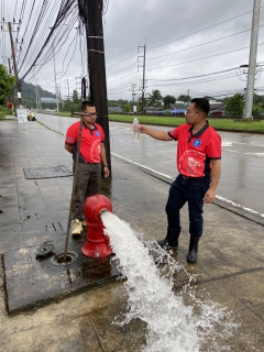 ไฟล์แนบ กปภ.สาขาสงขลา ลงพื้นที่ระบายตะกอนในเส้นท่อบริเวณ หมู่ที่ 2 และหมู่ที่ 3 ต.พะวง อ.เมือง จ.สงขลา เพื่อลดและป้องกันปัญหา ข้อร้องเรียนเรื่องคุณภาพน้ำ