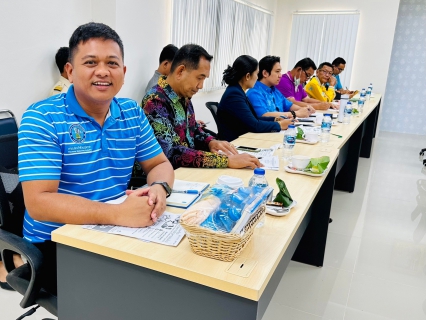 ไฟล์แนบ กปภ.สาขาภูเก็ต เข้าร่วมประชุมเชิงบูรณาการหัวหน้าส่วนราชการ หัวหน้าหน่วยงานรัฐวิสาหกิจ ผู้บริหารองค์กรปกครองส่วนท้องถิ่น กำนัน ผู้ใหญ่บ้าน แพทย์ประจำตำบล และสารวัตรกำนัน ตำบลกมลาทุกหมู่บ้าน และคณะกรรมการบริหารงานอำเภอกะทู้ (ก.บ.อ.กะทู้)