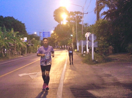 ไฟล์แนบ กปภ.สาขาขลุง เข้าร่วมกิจกรรม วิ่งกะสื่อ : Run with Press (ท่องเที่ยวตะวันออก) @ชายหาดแหลมสิงห์ จ.จันทบุรี
