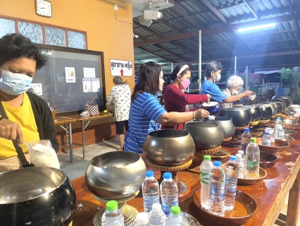 ไฟล์แนบ กปภ.สาขาขลุง เข้าร่วมกิจกรรมเข้าวัดทำบุญวันธรรมสวนะ (วันพระ) ณ วัดดำรงธรรมาราม ตำบลวันยาว อำเภอขลุง จังหวัดจันทบุรี