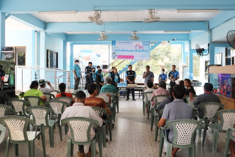 ไฟล์แนบ กปภ.สาขาปทุมธานี เดินหน้าบริการเชิงรุกตามโครงการ PWA Always-on พร้อมดำเนิน "โครงการ มุ่ง มั่น เพื่อปวงชน เติมใจให้กัน" ในพื้นที่ ม.4 ต.บางพูด อ.มืองปทุมธานี จ.ปทุมธานี