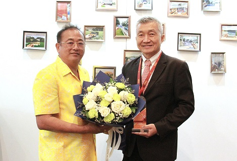 ไฟล์แนบ รองผู้ว่าการ (ปฏิบัติการ 2) รักษาการแทน ผู้ว่าการการประปาส่วนภูมิภาค เข้ารับรางวัลเชิดชูเกียรติศิษย์เก่าดีเด่น 60 ปี มหาวิทยาลัยขอนแก่น ภาครัฐวิสาหกิจ (คณะวิศวกรรมศาสตร์) 