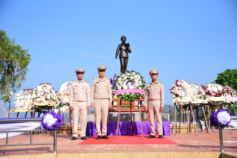 ไฟล์แนบ กปภ.สาขาบ้านตาขุน ข้าร่วมพิธีวางพวงมาลาเนื่องในวันวิภาวดี ประจำปี พ.ศ. 2567 