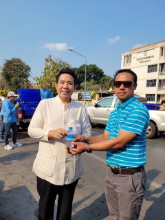 ไฟล์แนบ  กปภ.สาขากำแพงเพชร สนับสนุนน้ำดื่ม กปภ.ในพิธีเปิดงานประเพณีนบพระ - เล่นเพลง และงานกาชาดจังหวัดกำแพงเพชร ประจำปี 2567 