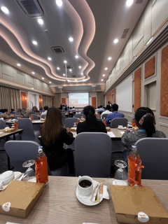 ไฟล์แนบ กปภ.สาขาภูเก็ต ร่วมประชุมรับฟังความคิดเห็นของประชาชนครั้งที่ 2 โครงการศึกษาและจัดทำรายงานการเปลี่ยนแปลงรายละเอียดโครงการ ในรายงานการประเมินผลกระทบสิ่งแวดล้อมโครงการพัฒนาท่าอากาศยานภูเก็ต : โครงการพัฒนาท่าอากาศยานภูเก็ต ระยะที่ 2