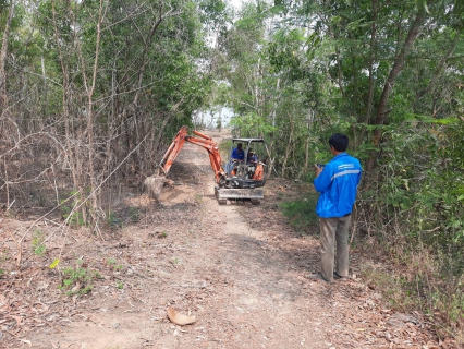 ไฟล์แนบ กปภ.สาขาบางสะพาน  ลงพื้นที่เตรียมความพร้อมตัดประสานท่อและเตรียมจุดติดตั้งเครื่องสูบน้ำระยะไกล จาก ปภ.เขต 4 ประจวบคีรีขันธ์ เพื่อดำเนินการสูบทอยน้ำดิบจากแหล่งน้ำสำรอง บริเวณขุมเหมืองหมู่ที่ 3 ต.นาหูกวาง อ.ทับสะแก เข้าเส้นท่อน้ำดิบเพื่อรับมือสถานการณ์ภัยแล้งพื้นที่อำเภอทับสะแกที่จะเกิดขึ้นในช่วง เมษายน 2567 