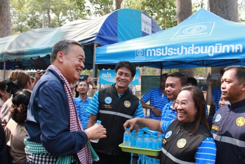 ไฟล์แนบ ผอ.กปภ.ข.6 ร่วมต้อนรับนายกรัฐมนตรีลงพื้นที่ อ.สุวรรณภูมิ จ.ร้อยเอ็ด