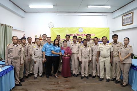 ไฟล์แนบ กปภ.ข.10 ร่วมกับ กปภ.สาขาพยุหะคีรี มอบโล่ประกาศเกียรติคุณให้กับผู้ทำคุณประโยชน์แก่ กปภ.