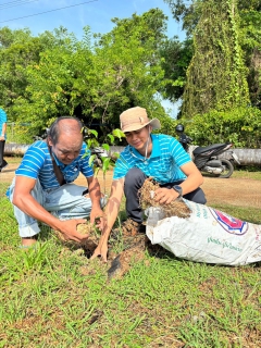 ไฟล์แนบ กปภ.สาขาตราด ดำเนินการจัดโครงการ กปภ.ปลูกป่าเพื่อแผ่นดิน เทิดพระเกียรติพระบาทสมเด็จพระบรมชนกาธิเบศร มหาภูมิพลอดุลยเดชมหาราช บรมนาถบพิตร (Fathers Land) ประจำปี 2567