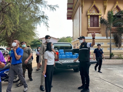 ไฟล์แนบ สาขาบ้านฉาง นำน้ำดื่มเข้าช่วยเหลือผู้อพยพจากเหตุระเบิดในนิคมฯ มาบตาพุด