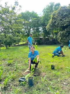 ไฟล์แนบ กปภ.สาขาบางสะพาน ร่วมกันปลูกป่าเพื่อแผ่นดิน เทิดพระเกียรติพระบาทสมเด็จพระบรมชนกาธิเบศร มหาภูมิพลอดุลยเดชมหาราช บรมนาถบพิตร (Father's Land) ประจำปี 2567