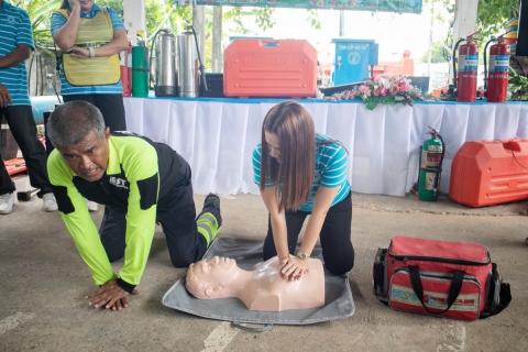 ไฟล์แนบ การประปาส่วนภูมิภาคสาขาชุมพร จัดกิจกรรมให้ความรู้ด้านความปลอดภัย อาชีวอนามัยและสภาพแวดล้อมในการทำงานเกี่ยวกับการป้องกันและระงับอัคคีภัย หลักสูตรการฝึกซ้อมแผนดับเพลิงและฝึกอพยพหนีไฟ ประจำปี 2567 