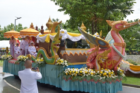 ไฟล์แนบ กปภ.สาขาระยอง ร่วมพิธีพลีกรรมตักน้ำจากแหล่งน้ำศักดิ์สิทธิ์ของจังหวัดระยอง