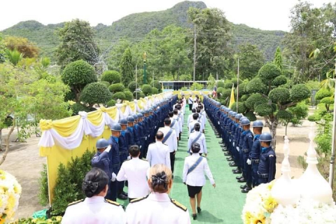 ไฟล์แนบ กปภ.สาขาประจวบคีรีขันธ์ เข้าร่วมพิธีเวียนเทียนสมโภชน้ำพระพุทธมนต์ศักดิ์สิทธิ์ งานเฉลิมพระเกียรติพระบาทสมเด็จพระเจ้าอยู่หัว เนื่องในโอกาสมหามงคลเฉลิมพระชนมพรรษา 6 รอบ 28 กรกฎาคม 2567 ณ วัดคลองวาฬ พระอารามหลวง