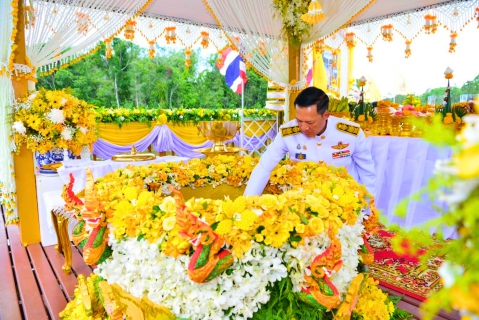 ไฟล์แนบ กปภ.สาขานราธิวาส ร่วมพิธีพลีกรรมตักน้ำจากแหล่งน้ำศักดิ์สิทธิ์ในพื้นที่ และร่วมพิธีอัญเชิญน้ำพระพุทธมนต์ศักดิ์สิทธิ์ของจังหวัดนราธิวาส