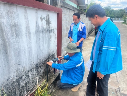 ไฟล์แนบ กปภ.สาขาเกาะคาเข้าร่วมพิธีเปิดและร่วมทำกิจกรรม Meter Day  21 มิถุนายน 2567 *********************************** กปภ.สาขาเกาะคา นำโดยนายปรีชาวุฒิ นาคยิ้ม ผจก.กปภ.สาขาเกาะคา พร้อมด้วยหัวหน้างาน และพนักงานในสังกัด เข้าร่วมพิธีเปิดโครงการ "Meter Day"  ผ่านระบบออนไลน์ (Webex) โดยมี นายจักรพงศ์ คำจันทร์ รปก.2 รก.ผวก. เป็นประธานเปิดงานฯ ซึ่งจัดขึ้นในวันที่ 21 มิถุนายน 2567 มีจำนวน 234 สาขาทั่วประเทศ กิจกรรมในครั้งนี้ กปภ. สาขาเกาะคาได้ลงพื้นที่ตรวจสอบ บำรุงรักษามาตรวัดน้ำของลูกค้า ครอบคลุมพื้นที่รับผิดชอบ ประกอบด้วย -ตรวจสอบ/บำรุงรักษามาตรวัดน้ำลูกค้า-ถอดล้างทำความสะอาดT STRAINER -ตรวจสอบผูกลวดตีตรามาตรวัดน้ำ -ตรวจสอบเปลี่ยนมาตรตาย/ชำรุด -ตรวจสอบค้นหามาตรวัดน้ำที่มีแนวโน้มชำรุดจากระบบติดตามมาตรวัดน้ำ โดยใช้ระบบติดตามมาตรวัดน้ำเป็น-เครื่องมือค้นหามาตรวัดน้ำที่มีแนวโน้มชำรุดหรือมีการทำงานผิดปกติ ก