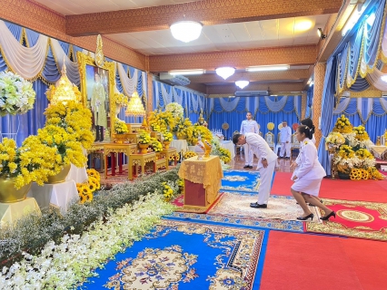 ไฟล์แนบ กปภ.สาขาประจวบคีรีขันธ์  ร่วมพิธีเจริญพระพุทธมนต์เฉลิมพระเกียรติ ถวายพระพรชัยมงคลแด่ พระบาทสมเด็จพระเจ้าอยู่หัว เนื่องในโอกาสพระราชพิธีมหามงคลเฉลิมพระชนมพรรษา 6 รอบ 28 กรกฎาคม 2567 ณ วัดคลองวาฬ พระอารามหลวง