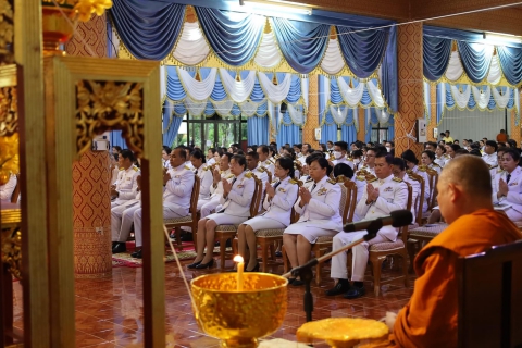 ไฟล์แนบ กปภ.สาขาประจวบคีรีขันธ์  ร่วมพิธีเจริญพระพุทธมนต์เฉลิมพระเกียรติ ถวายพระพรชัยมงคลแด่ พระบาทสมเด็จพระเจ้าอยู่หัว เนื่องในโอกาสพระราชพิธีมหามงคลเฉลิมพระชนมพรรษา 6 รอบ 28 กรกฎาคม 2567 ณ วัดคลองวาฬ พระอารามหลวง