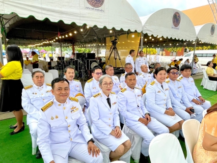 ไฟล์แนบ ร่วมพิธีถวายเครื่องราชสักการะและวางพานพุ่ม และพิธีจุดเทียนถวายพระพรชัยมงคล&#8203; เฉลิมพระเกียรติพระบาทสมเด็จพระเจ้าอยู่หัวฯ เนื่องในวันเฉลิมพระชนมพรรษา 6 รอบ